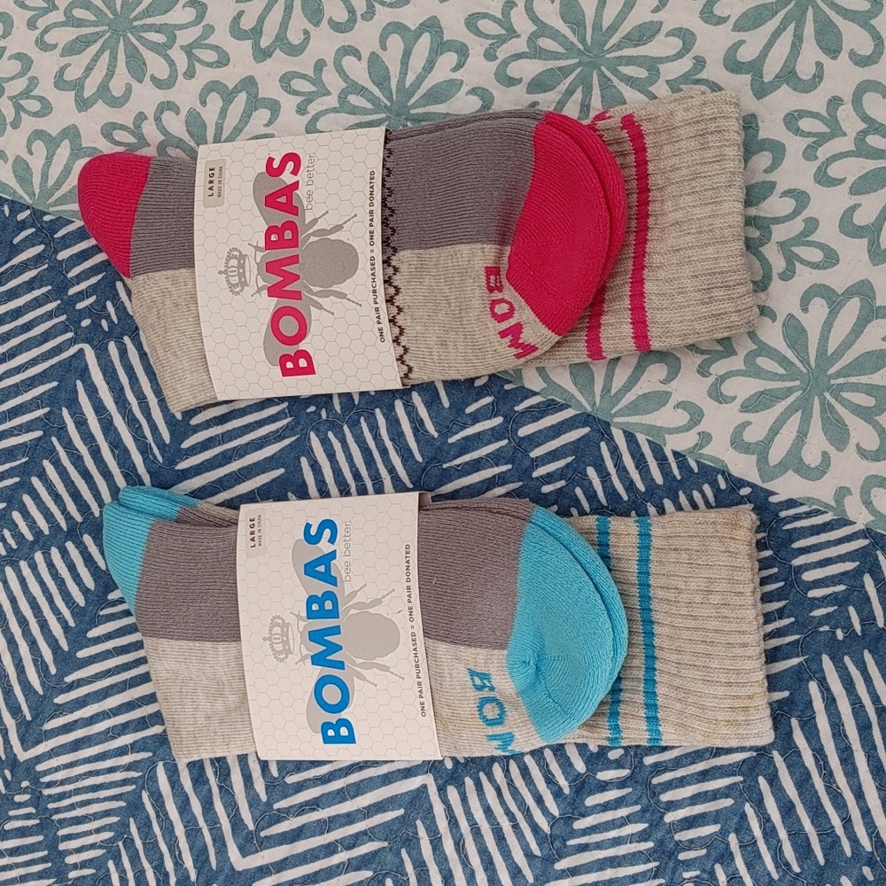 Bombs large crew socks